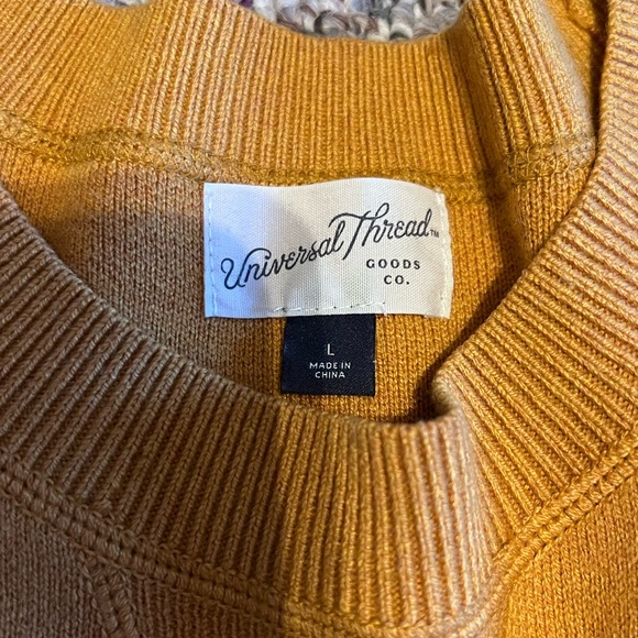 Universal Thread Women’s Mustard Sweater - Picture 2 of 4